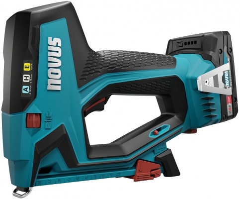 Set capsator electric profesional fara fir tip tacker Novus J-550 cu geanta de transport, 1 baterie CAS 18V + incarcator si 5.000 capse